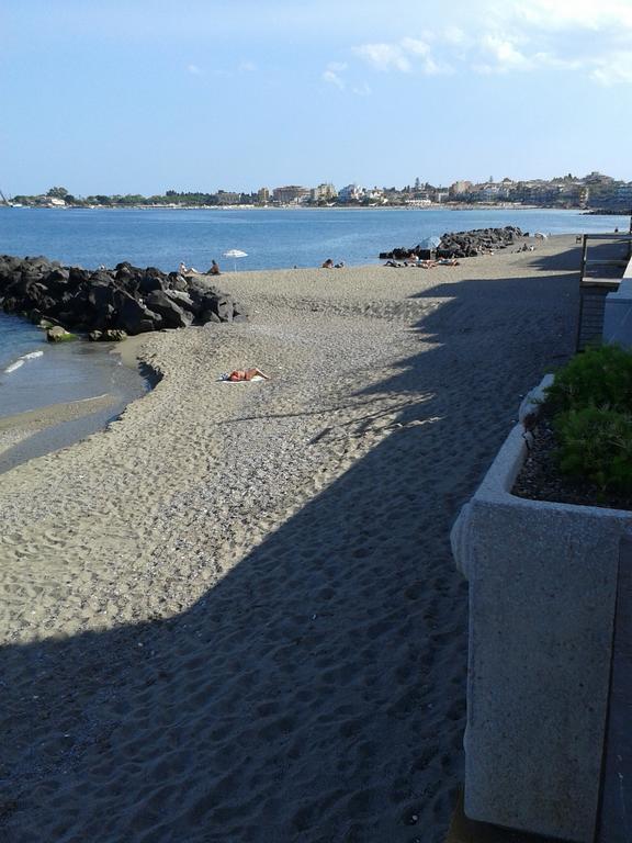 Villa Mare E Monti à Giardini-Naxos Extérieur photo